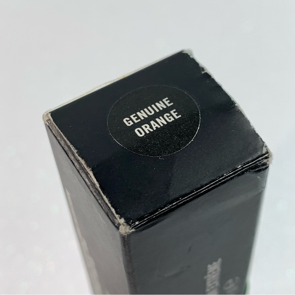MAC Paintstick Genuine Orange *DAMAGED* - Picture 4 of 5